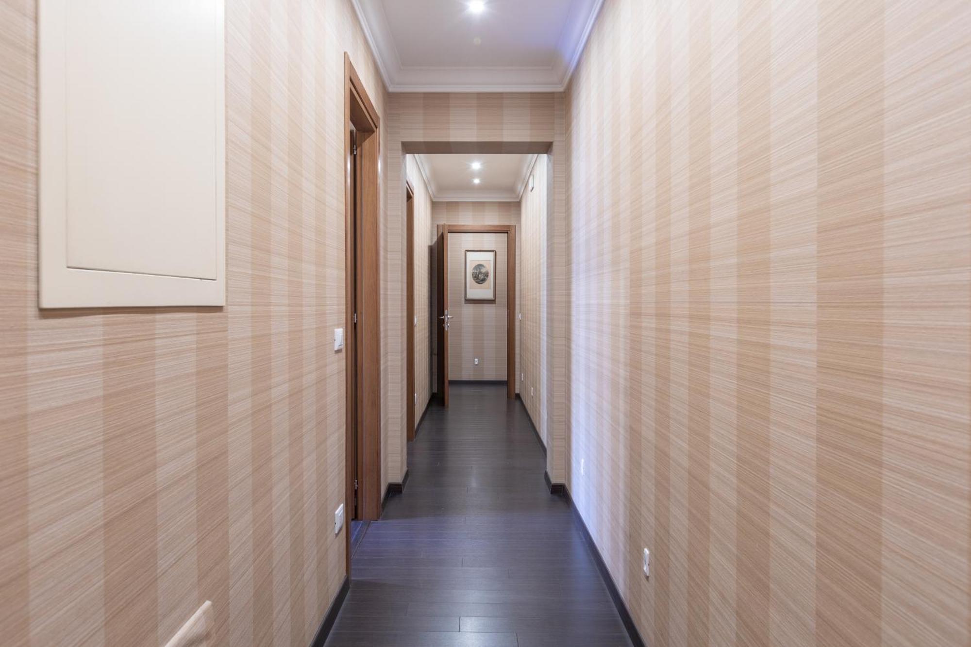 Elegant Suites In Рим Екстер'єр фото