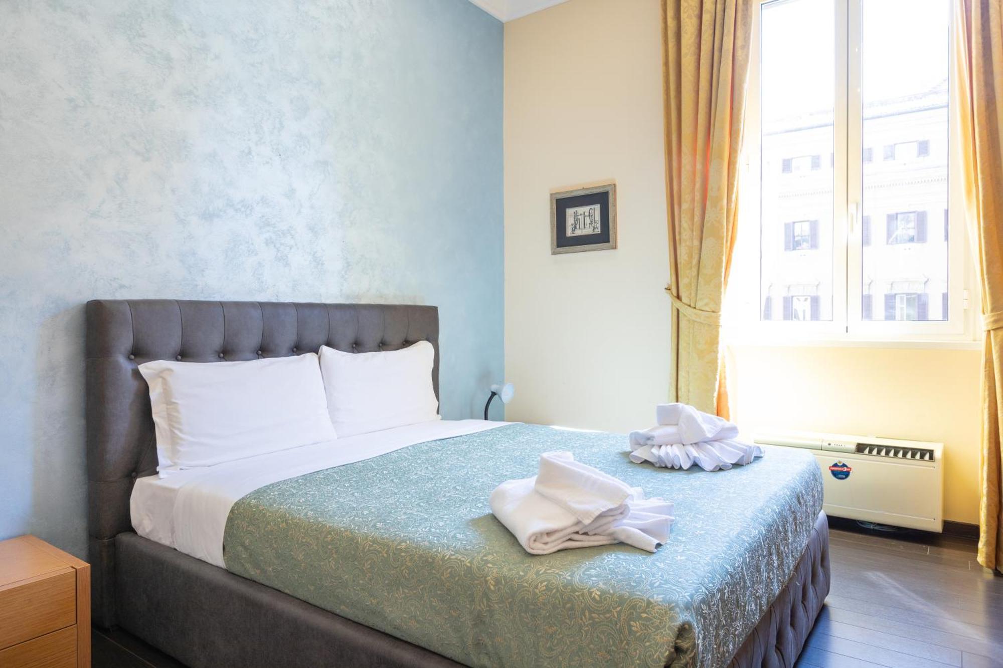 Elegant Suites In Рим Екстер'єр фото