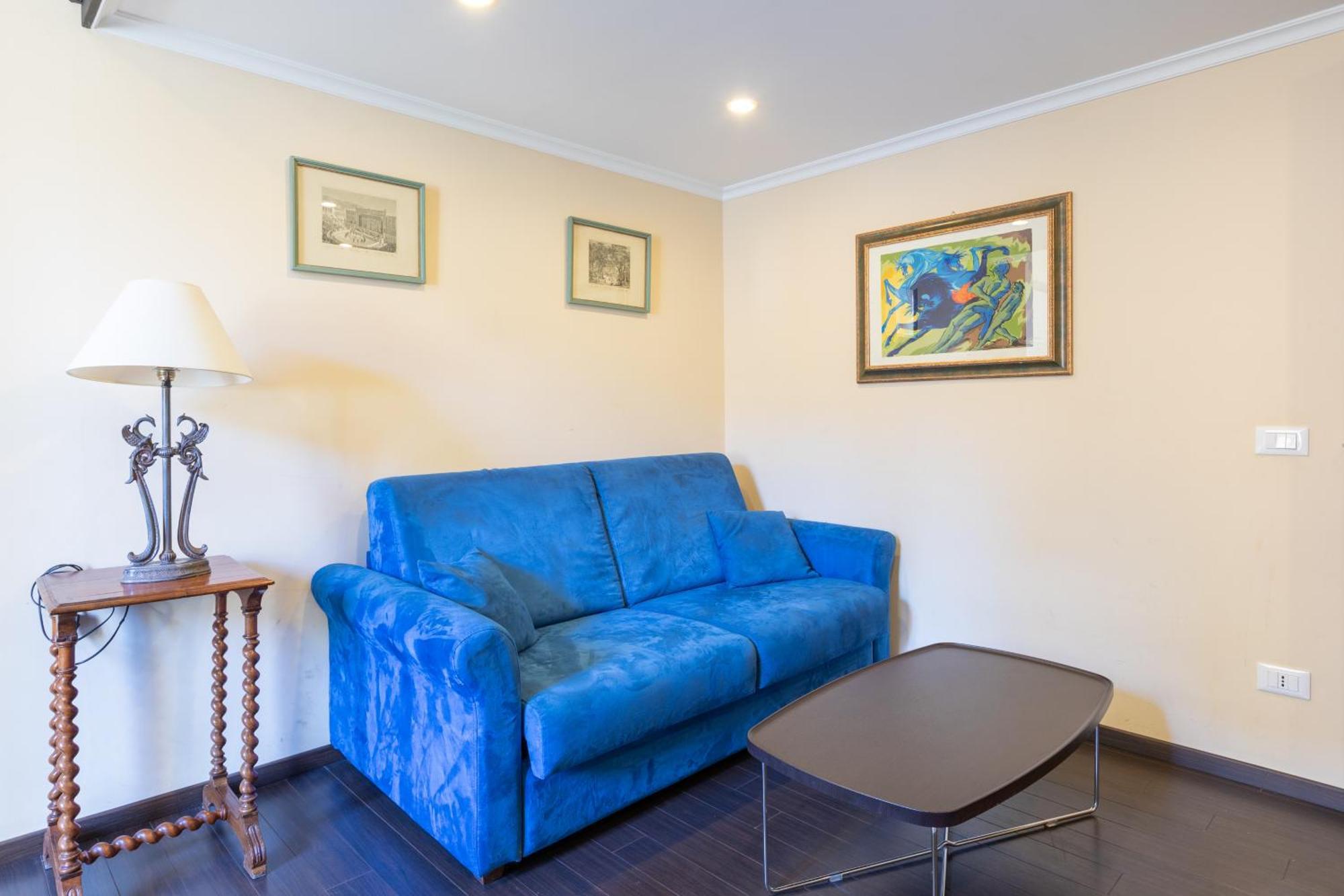 Elegant Suites In Рим Екстер'єр фото